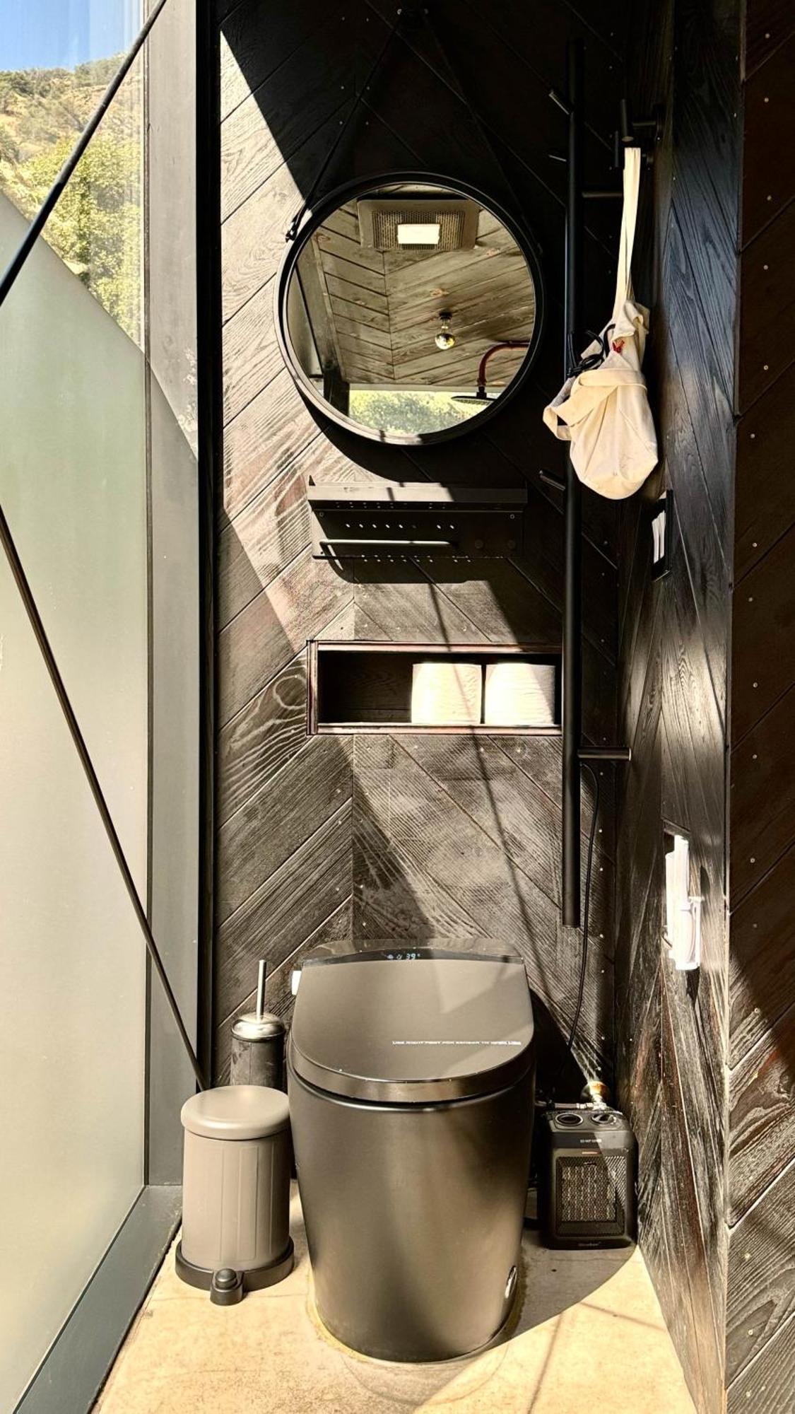 Paradise Ranch Inn- Limitless House Hot Tub,sauna Villa